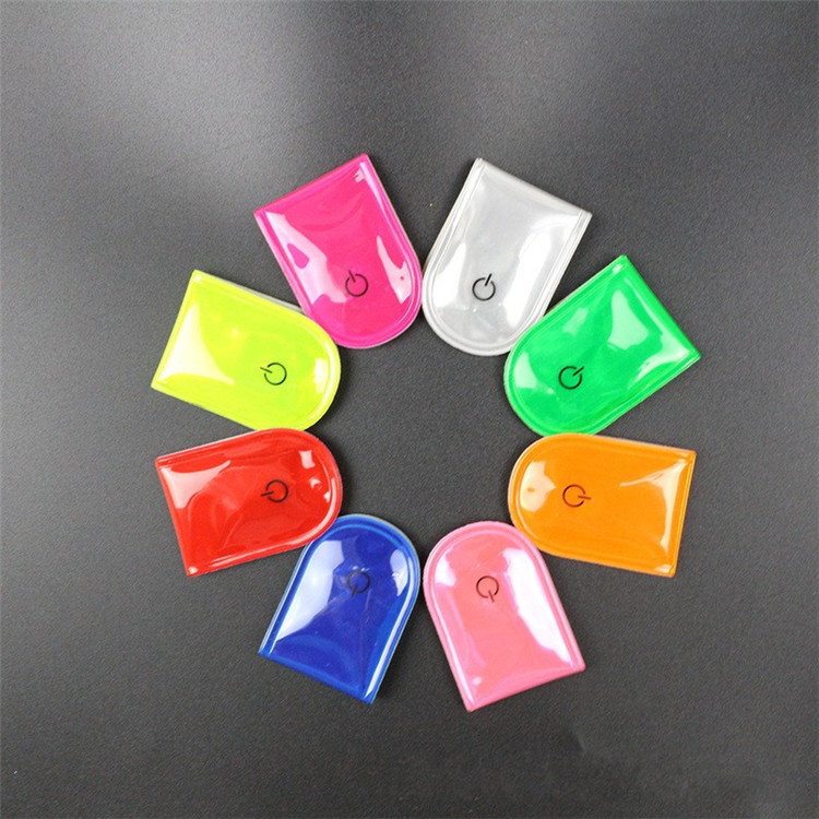 led磁鐵夾燈 發(fā)光磁吸領夾燈 熒光夜跑戶外騎行安全警示閃光燈插圖